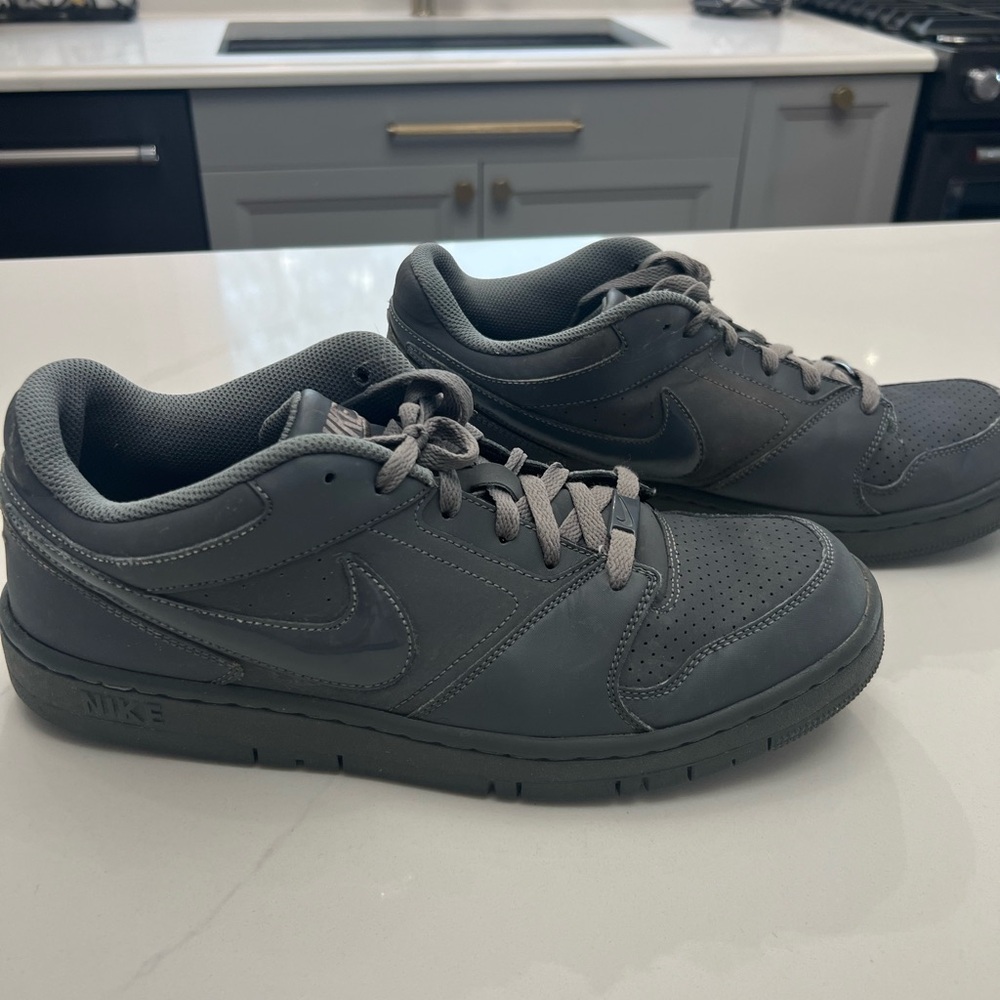 Nike Gray Air Force 1